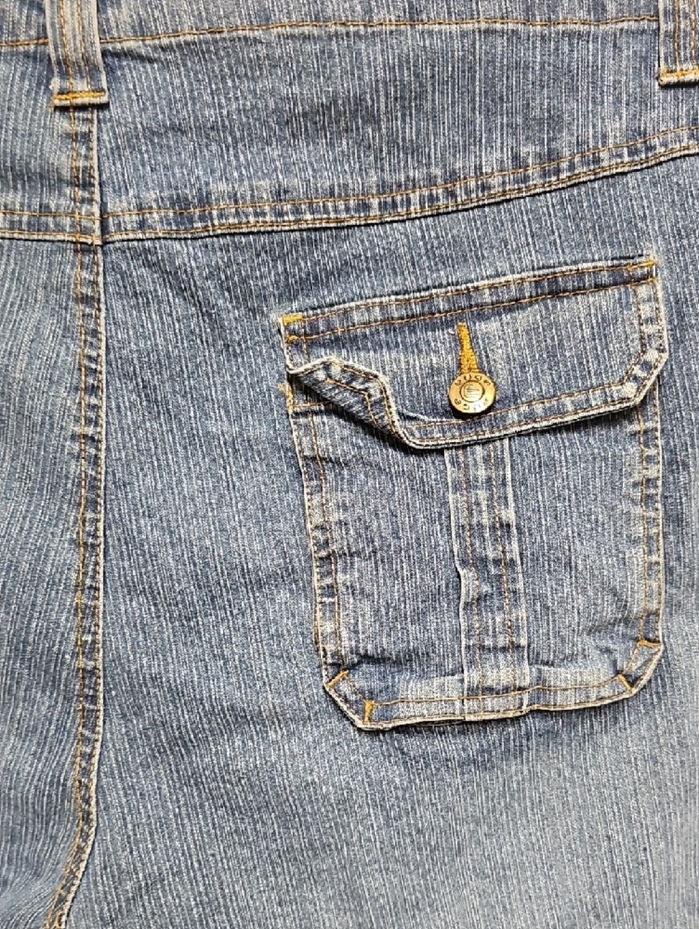 EUC Edge Blue Cropped Stretchy Cargo Pocket Jeans W Smaller Button Pockets Front - Picture 9 of 11